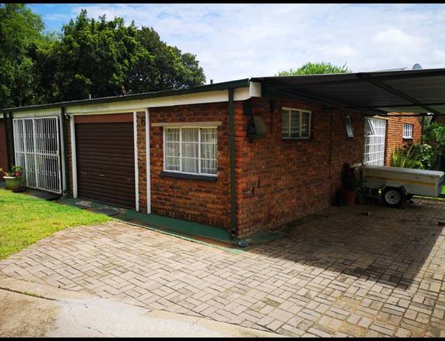 2 BEDROOM TOWNHOUSE FOR SALE IN MODIMOLLE